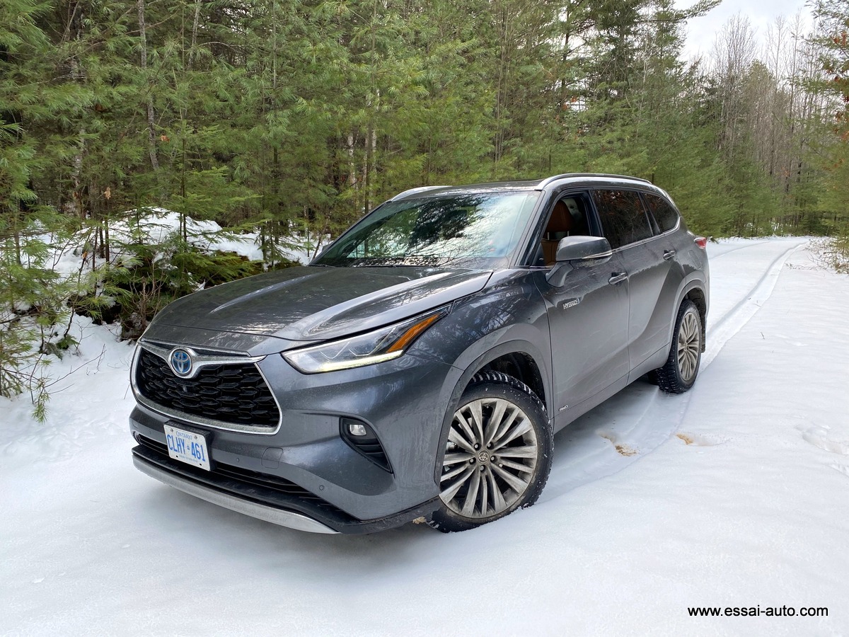 Essai routier Toyota Highlander Hybride 2021