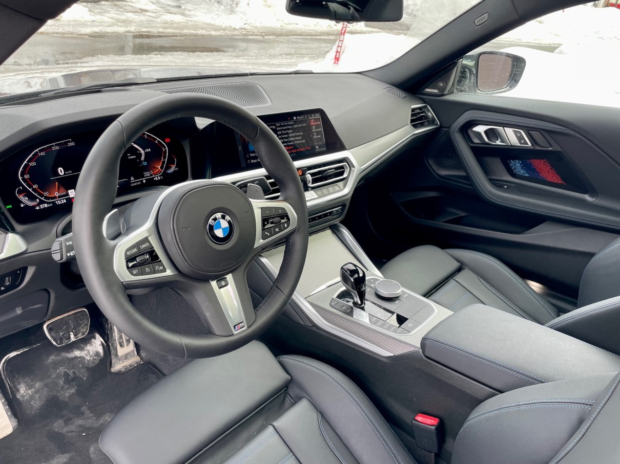 2022 bmw m240 interior