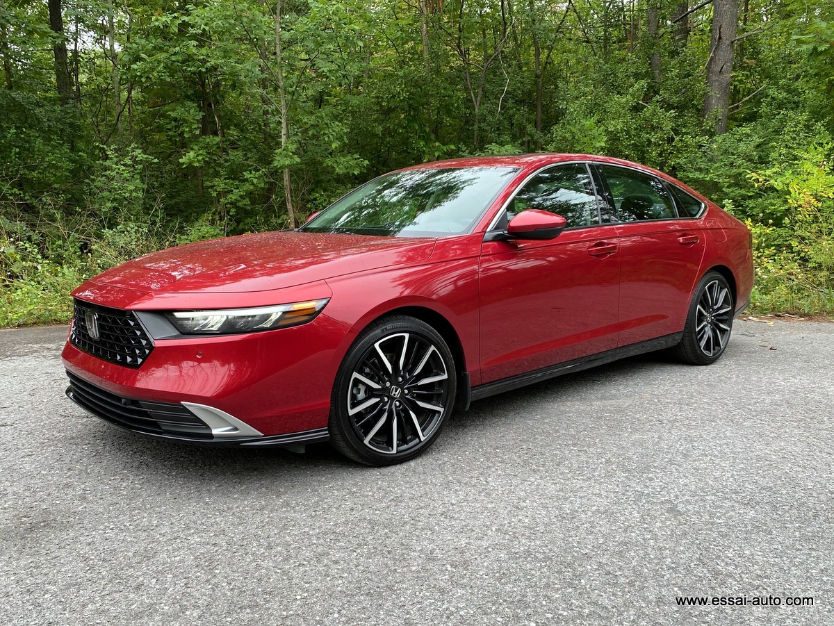 Honda Accord hybrid Touring 2023