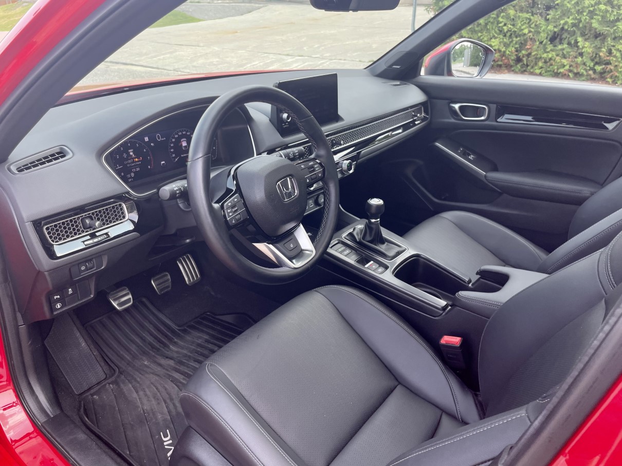 2023 honda civic hatchback interior