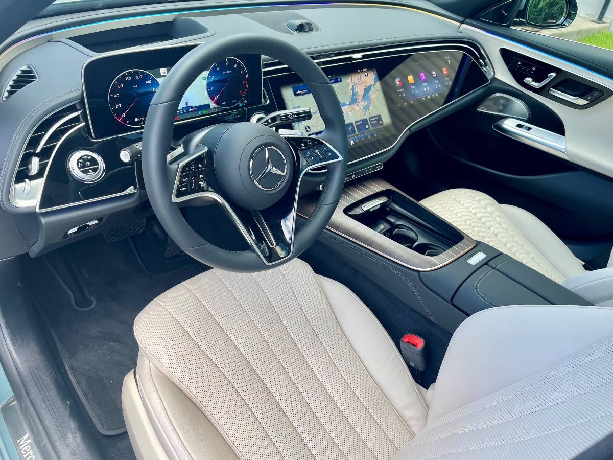2024 mercedes e450 interior