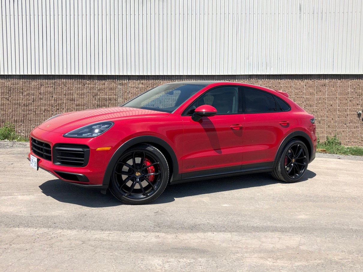 porsche cayenne 2024
