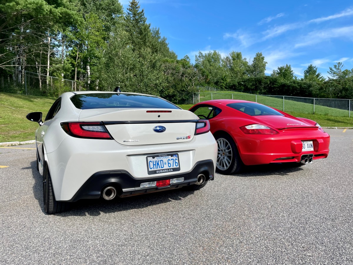 porsche cayman vs subaru brz tS