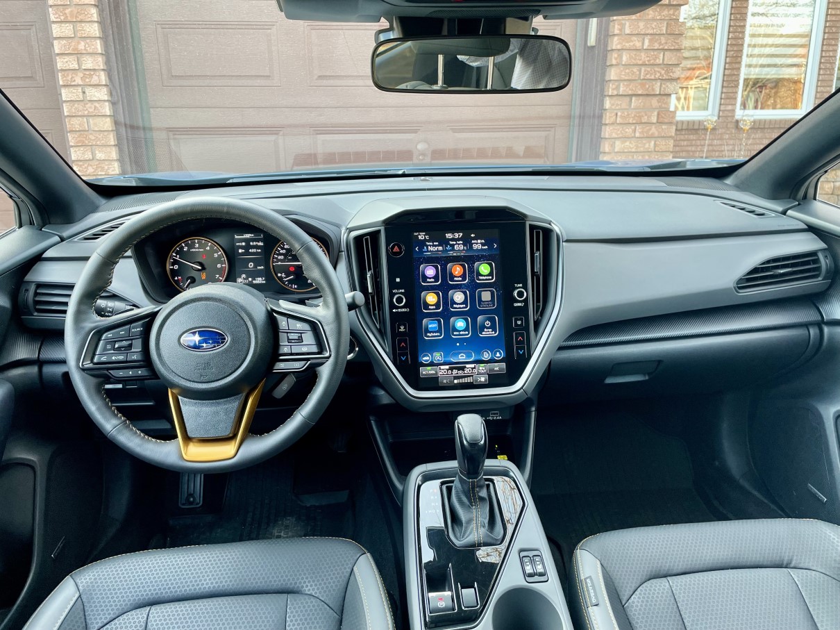 subaru crosstrek interior