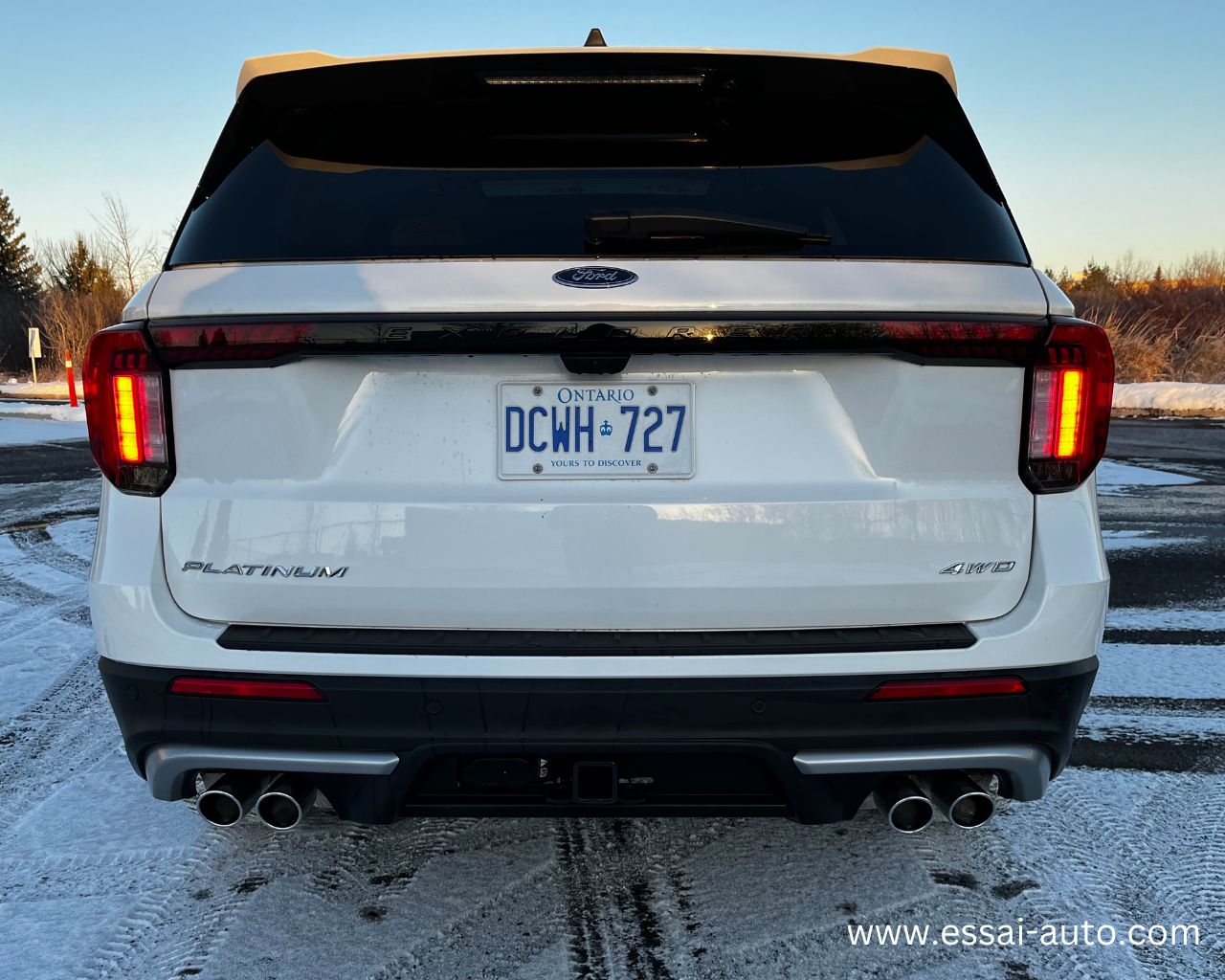 Ford Explorer Limited 2025 004