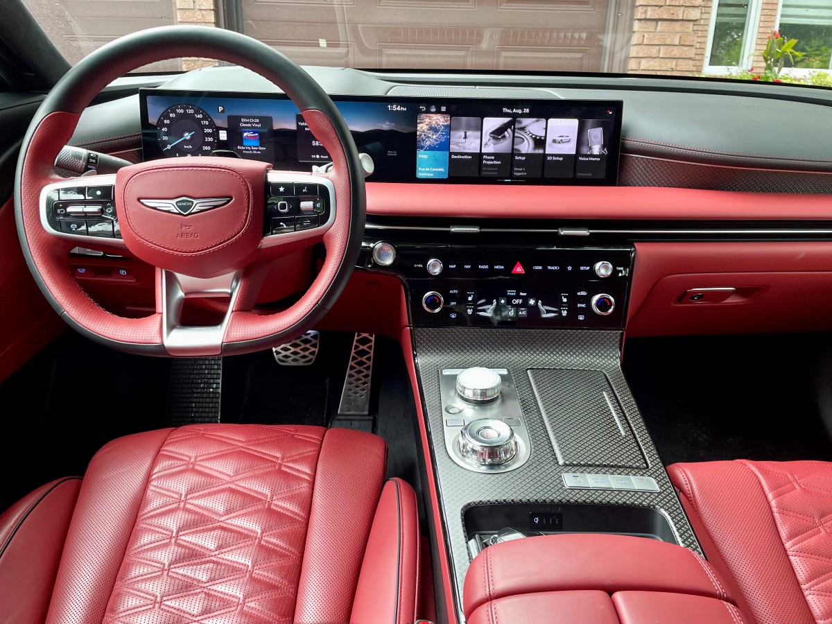 2025 genesis g80 interior