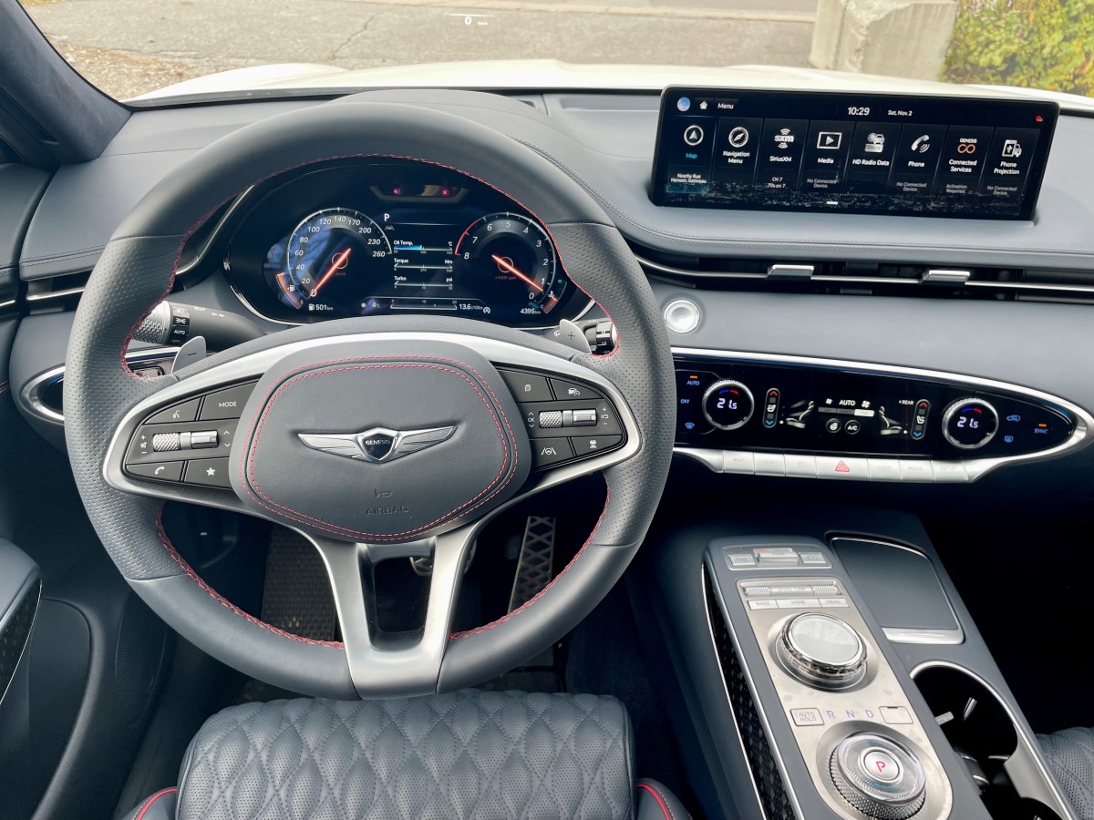 2025 genesis gv70 interior