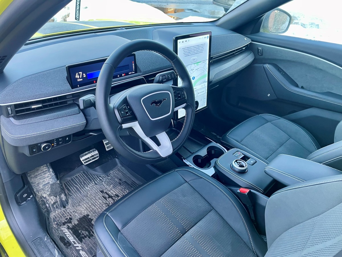 2025 ford mach e rally interior